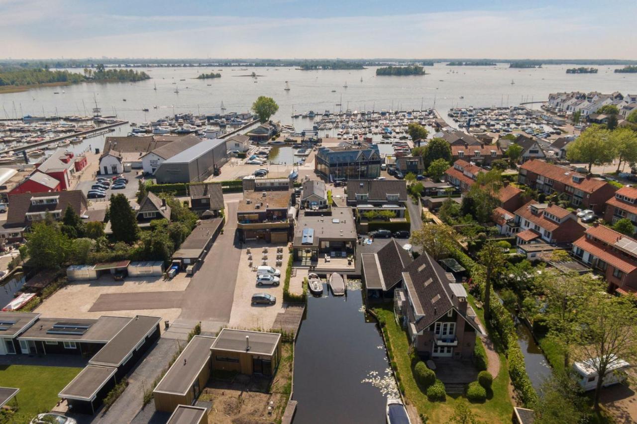 Hotel Café Restaurant Heineke Loosdrecht Extérieur photo